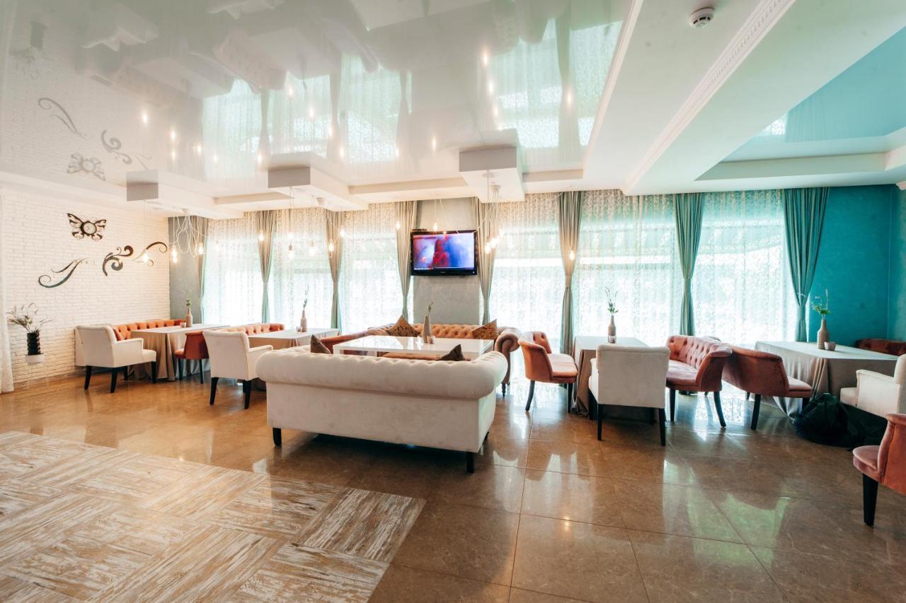 Hotel Butterfly Садове Екстер'єр фото