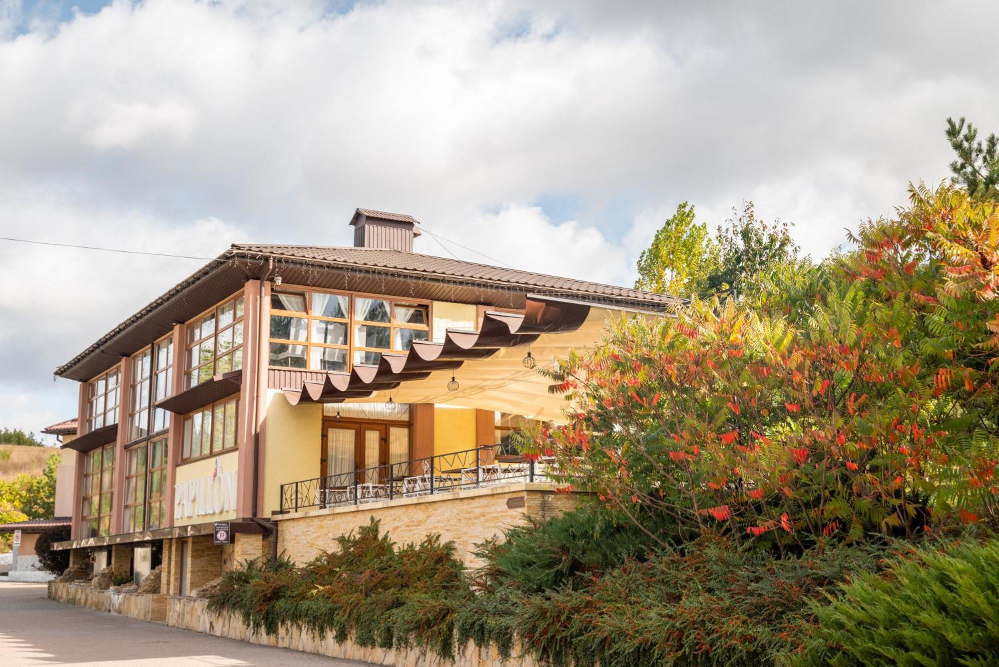 Hotel Butterfly Садове Екстер'єр фото