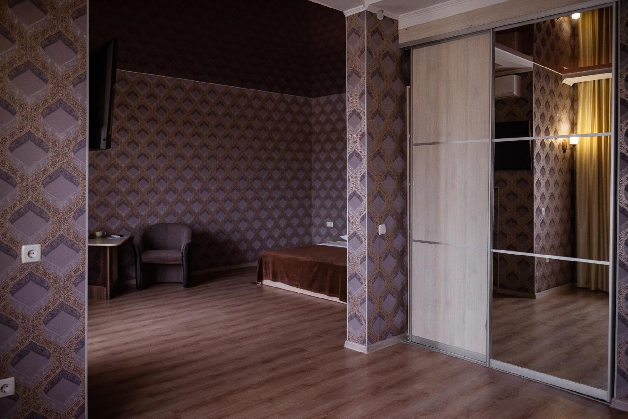 Hotel Butterfly Садове Екстер'єр фото