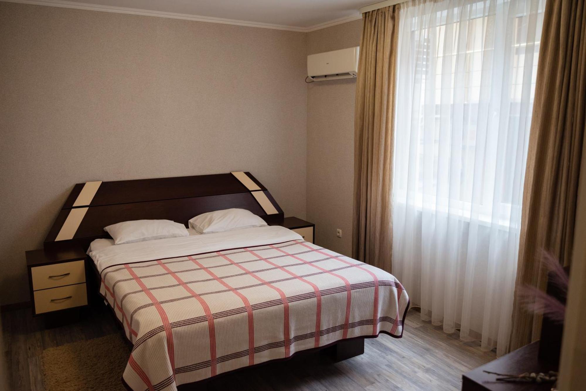 Hotel Butterfly Садове Екстер'єр фото